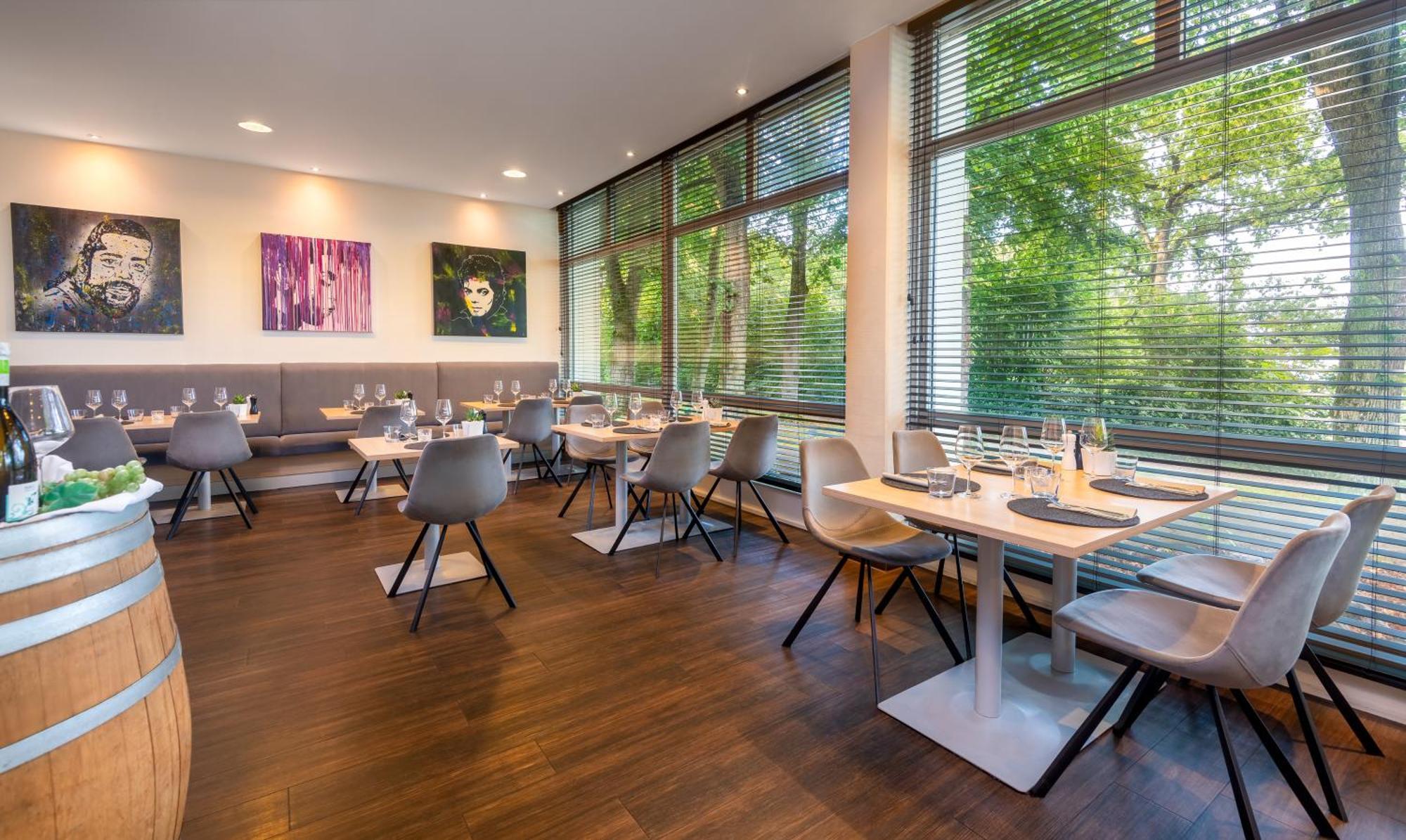 Mercure Hotel Bielefeld Johannisberg Exterior foto